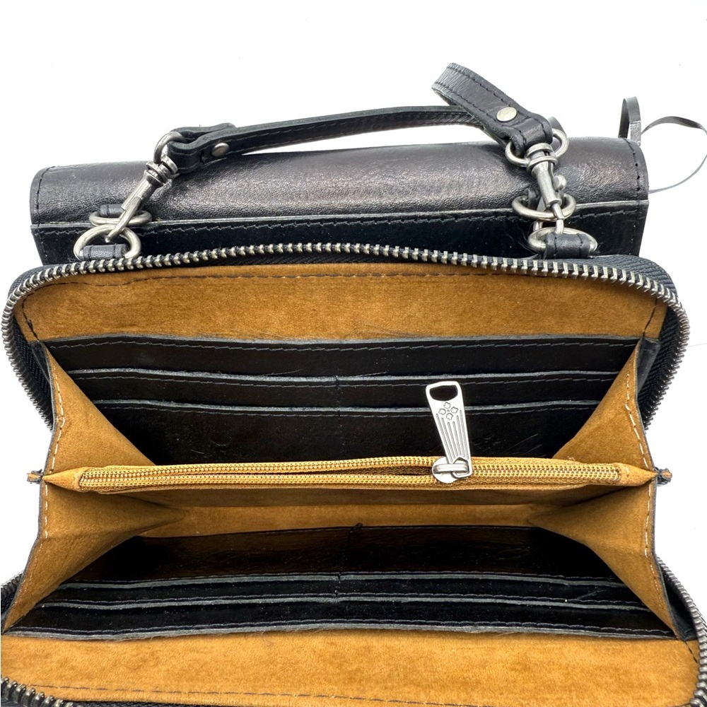 Patricia Nash Leather Crossbody Bag - Picture 3 of 10